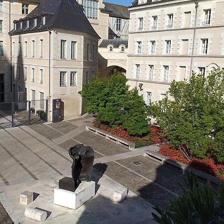 Appart 2 Pieces Et Jardin Hyper Centre Ville Angers Eksteriør bilde